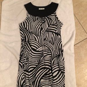 NWOT WHITE HOUSE BLACK MARKET DRESS